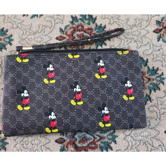 BUY 1, Get 1 FREE..Classic Mickey Mouse/Black Designer-Style Pouch – Wristlet, - Picture 1 of 5